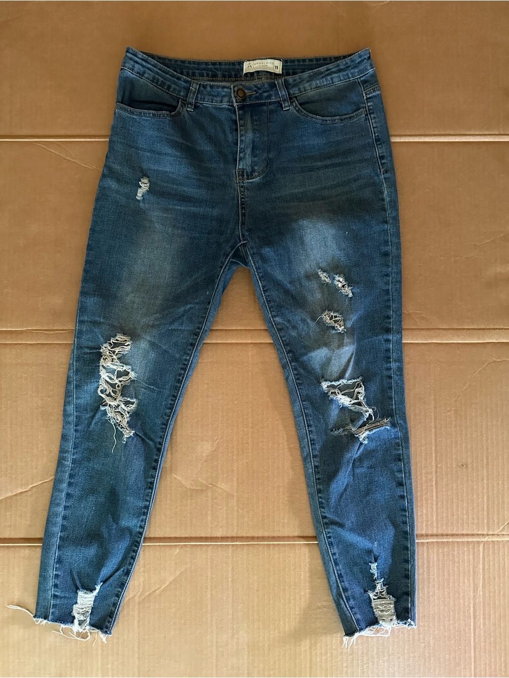 Angel Kiss Ripped Skinny Jeans in Dark Blue